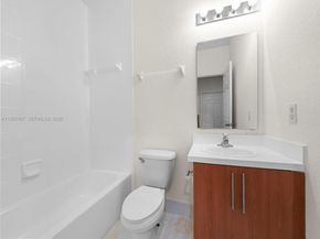 2534 SE 15th Ct, Homestead FL 33035