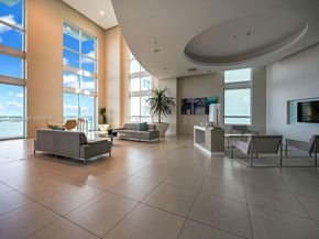 1900 N Bayshore Dr 5103, Miami FL 33132