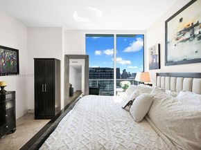 1900 N Bayshore Dr 5103, Miami FL 33132
