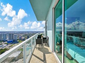 1900 N Bayshore Dr 5103, Miami FL 33132