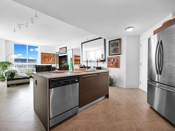 1900 N Bayshore Dr 5103, Miami FL 33132