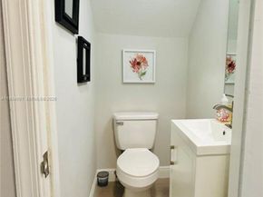 Undisclosed Address #A11934001, Wellington FL 33414