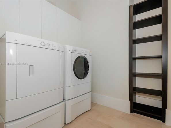 7745 SW 54th Ave, Miami FL 33143