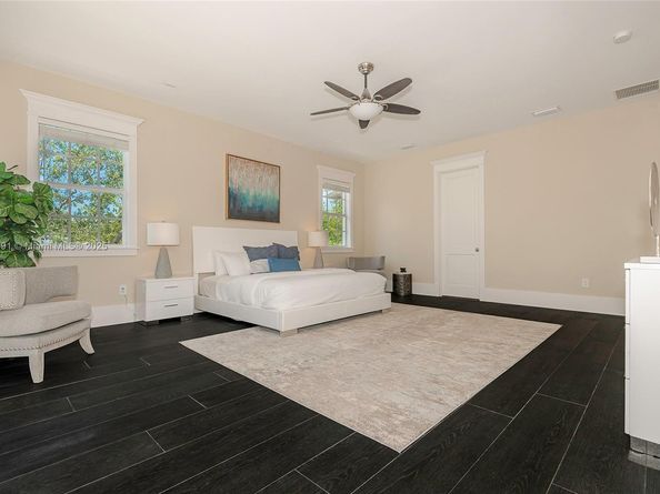 7745 SW 54th Ave, Miami FL 33143