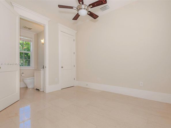 7745 SW 54th Ave, Miami FL 33143