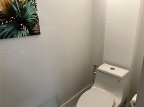 6545 Indian Creek Dr 506, Miami Beach FL 33141