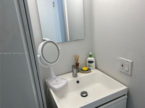 6545 Indian Creek Dr 506, Miami Beach FL 33141