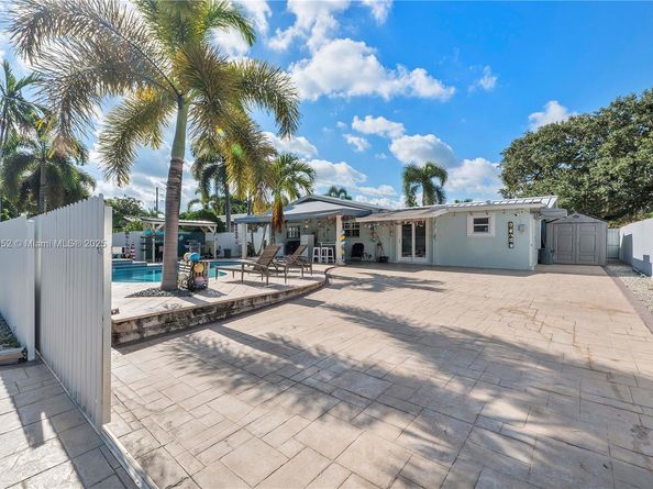 3329 Coolidge St, Hollywood FL 33021