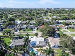 3329 Coolidge St, Hollywood FL 33021