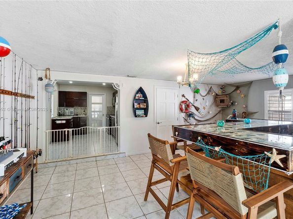 3329 Coolidge St, Hollywood FL 33021