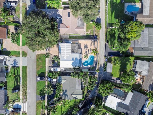 3329 Coolidge St, Hollywood FL 33021