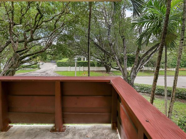 1205 Mariposa Ave 320, Coral Gables FL 33146