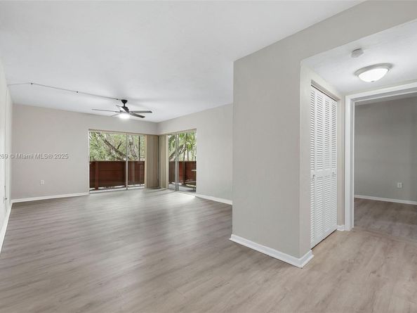 1205 Mariposa Ave 320, Coral Gables FL 33146