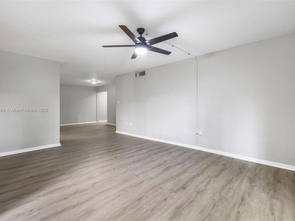 1205 Mariposa Ave 320, Coral Gables FL 33146