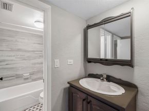 1205 Mariposa Ave 320, Coral Gables FL 33146