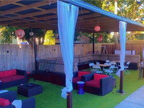 4751 NW 5th Ct, Plantation FL 33317