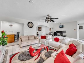 4751 NW 5th Ct, Plantation FL 33317