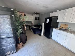 4751 NW 5th Ct, Plantation FL 33317
