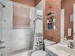 12861 Kapok Ln, Davie FL 33330