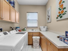 12861 Kapok Ln, Davie FL 33330