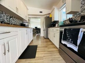 3101 SW 18th St, Miami FL 33145