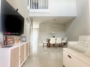 4106 NE 25th St, Homestead FL 33033