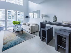 60 SW 13th St 3222, Miami FL 33130