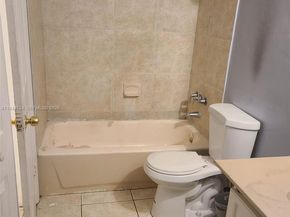 488 NW 165th St Rd B408, Miami FL 33169