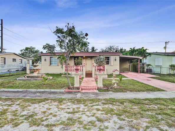 6404 Evans St, Hollywood FL 33024