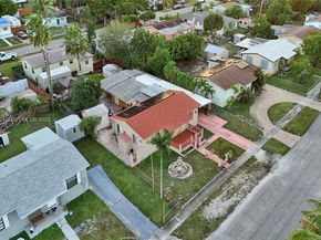 6404 Evans St, Hollywood FL 33024