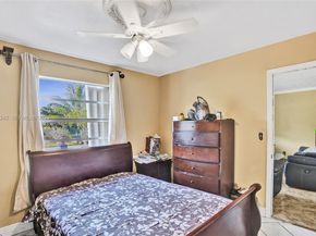 6404 Evans St, Hollywood FL 33024