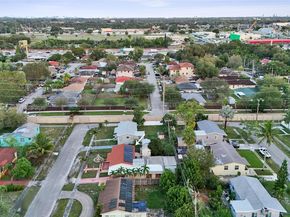 6404 Evans St, Hollywood FL 33024