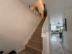 3464 W 114th Ter 3464, Hialeah FL 33018