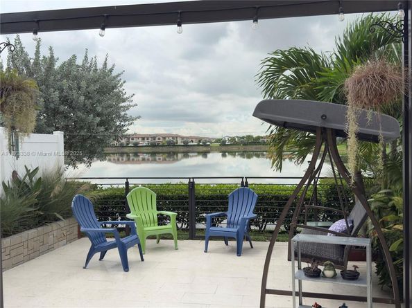 3464 W 114th Ter 3464, Hialeah FL 33018