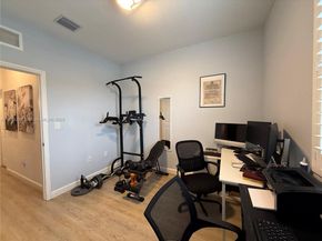 3464 W 114th Ter 3464, Hialeah FL 33018