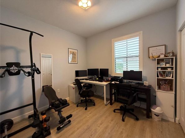 3464 W 114th Ter 3464, Hialeah FL 33018