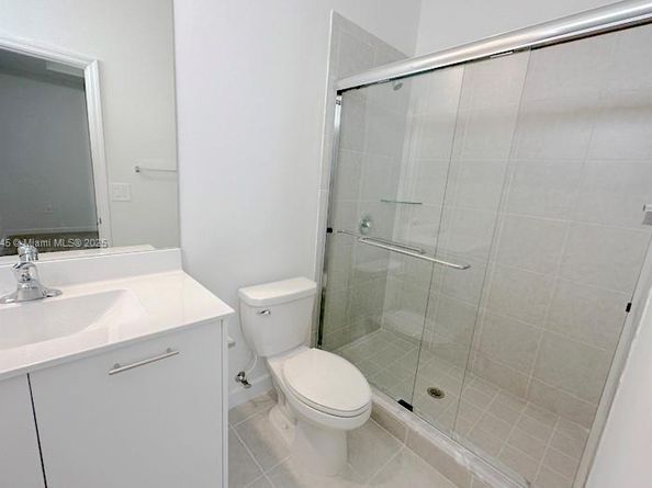 12432 NW 23rd Ct, Miami FL 33167