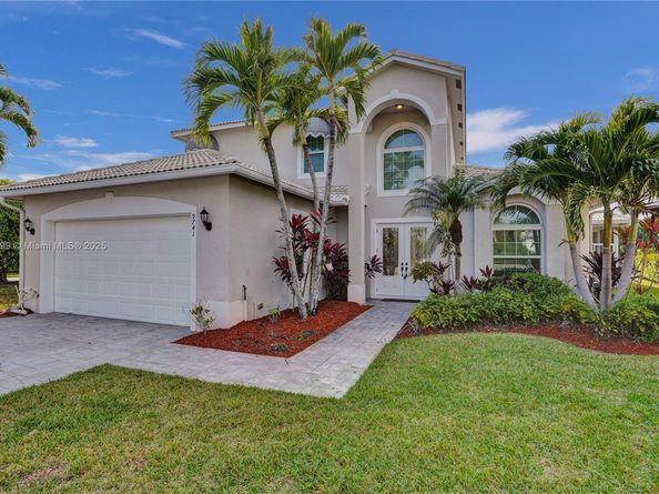 9741 Spray Dr, West Palm Beach FL 33411