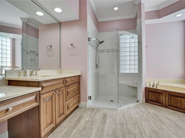 9741 Spray Dr, West Palm Beach FL 33411