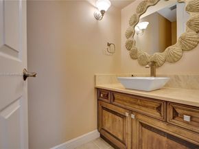 9741 Spray Dr, West Palm Beach FL 33411