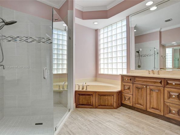 9741 Spray Dr, West Palm Beach FL 33411