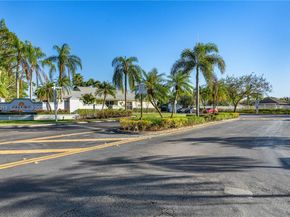 20775 NW 1st St, Pembroke Pines FL 33029