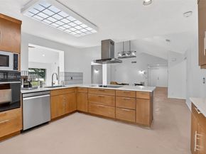 2360 Dover, Weston FL 33326