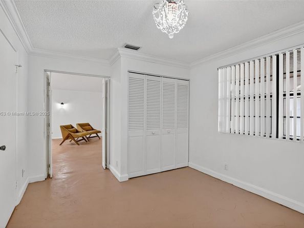 2360 Dover, Weston FL 33326