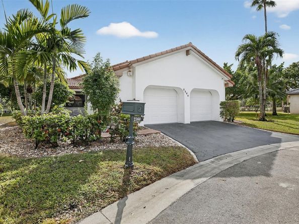 2360 Dover, Weston FL 33326