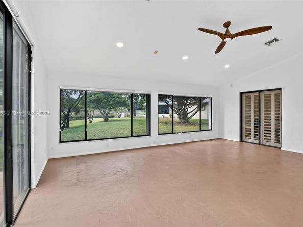 2360 Dover, Weston FL 33326