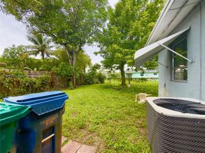 3411 NW 5th Ct, Lauderhill FL 33311