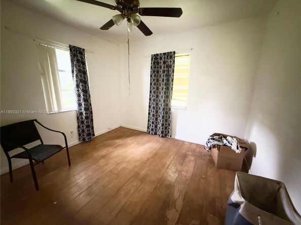 3411 NW 5th Ct, Lauderhill FL 33311