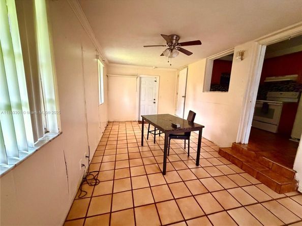 3411 NW 5th Ct, Lauderhill FL 33311