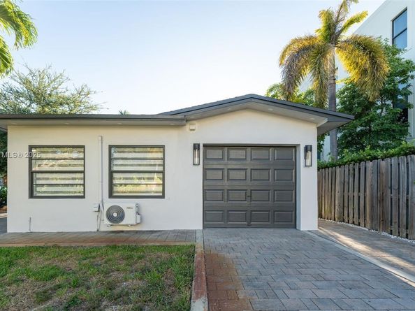 1615 NE 9th St, Fort Lauderdale FL 33304